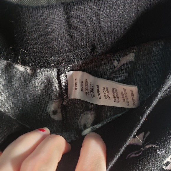 Disney Nightmare Before Christmas “Best Nightmare Ever” Sleepwear Set – XS - Picture 4 of 6